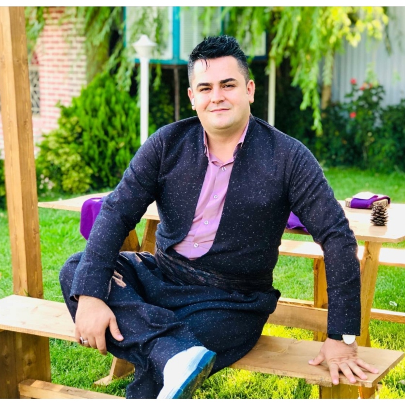 فرشاد امینی شیرین